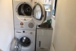 Bosch Avantixx washing machine and dryer with stacking kit with tray