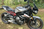 Motorcycle Triumph Street Triple