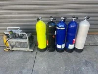 Diving bottle and compressor