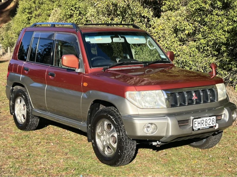 Mitsubishi Pajero mini IO