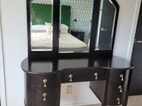 Georgous oak dressing table with beveled mirrors.