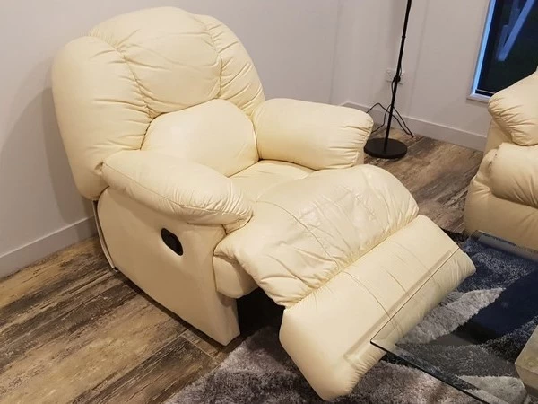 3 Seat + 2 Recliners Cream Leather Lounge Suite