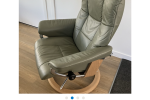 Stressless recliner with footstool