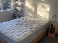 Queen mattress - Sleepyhead - Near new