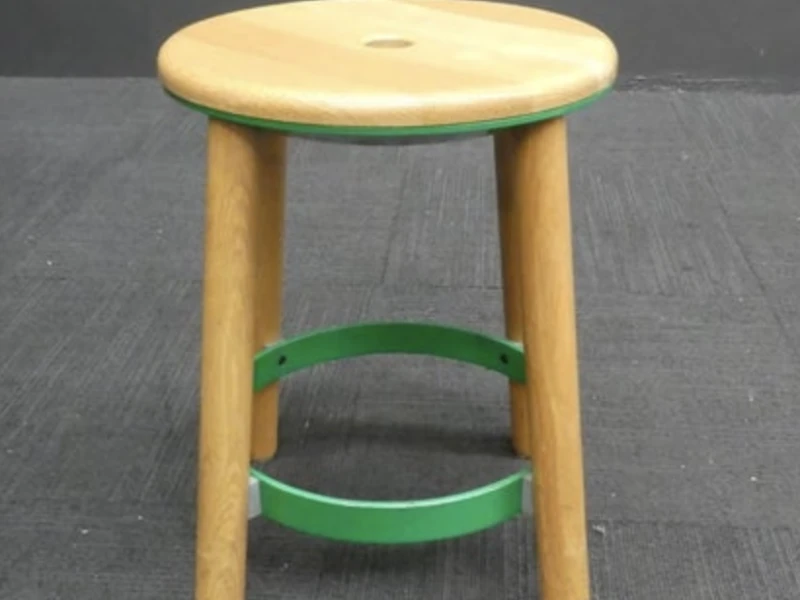 Four small stools AKL to WGTN flexible dates