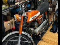 Motorcycle Suzuki A100