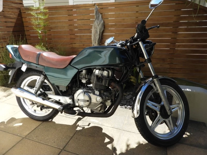 Motorcycle Honda CB250