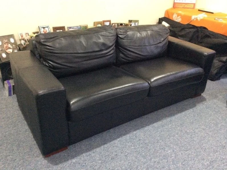 3 seater pull out sofa bed