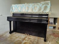 Yamaha piano