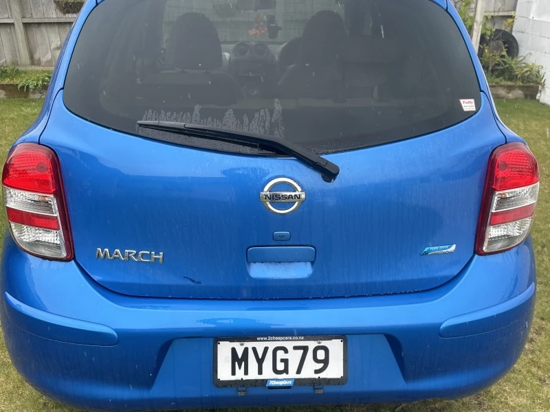 Nissan March