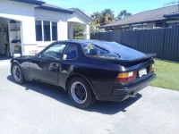 Porsche 944