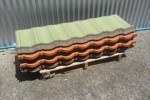 600 tin roof tiles on a timber pallet.