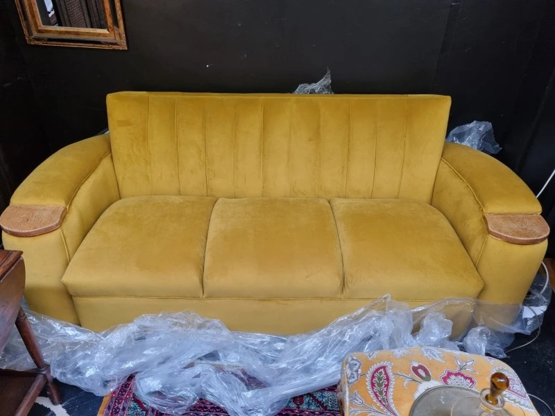 Sofa , 3 seater deco, Wall unit , 2 peice