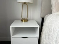 Queen bed, Queen base, Headboard, Side table, Side table, Lampshade, L...