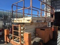 Scissor lift