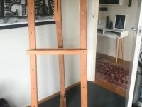 Artists easel