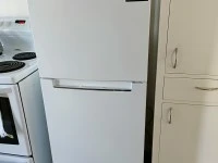 Fridge freezer,  washing machi ,4 plastic containers 2/ 20 litre 2/ 40...