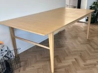 Nood oak extendable table