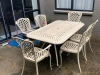 Patio / Outdoor Cast Iron Table & Chairs - 6 Seater