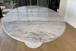 Tulip Oval Marble Dining table