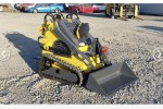 Skid steer loader & 4 attachments