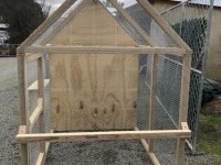 Hen house with Pitched Roof Run, made by stockontheblock