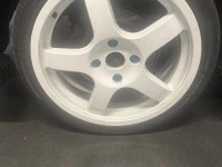 4 alloy rims and tyres