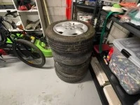 4 wheels