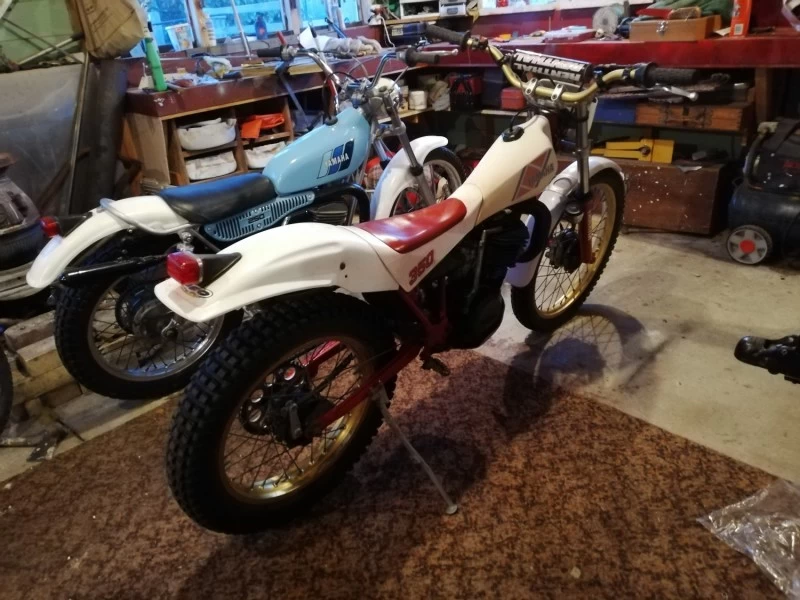 Motorcycle Yamaha TY350