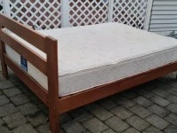 Queen bed and matress