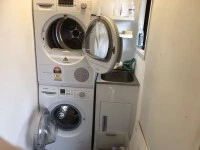 Bosch Avantixx washing machine and dryer with stacking kit with tray