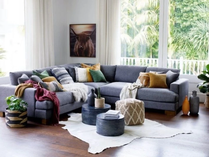 Large L Shape Couch - Collection & Delivery within Wellington