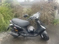Motorcycle Piaggio Zip