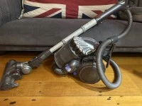 Dyson DC23 stowaway Vacuum Cleaner