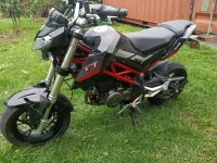 Motorcycle Benelli TNT 125