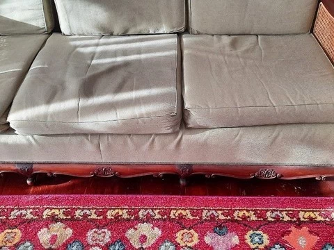 3 seater sofa, Armchairs x2, Coffee Table