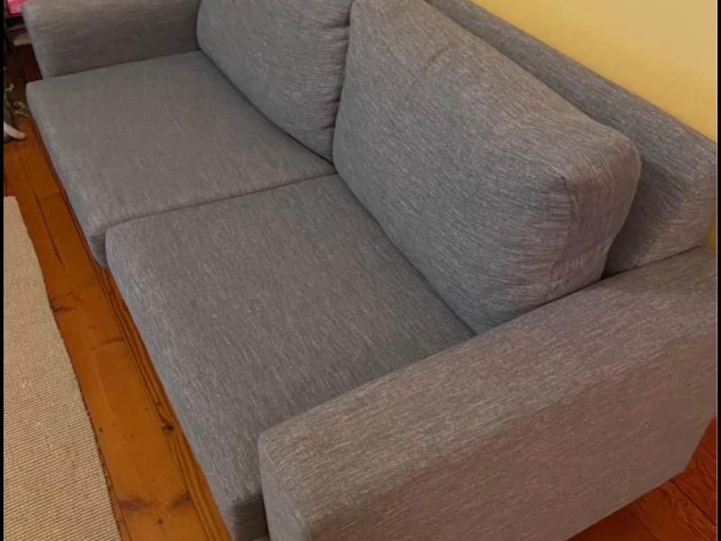 2.5 seater couch