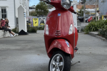 Motorcycle Vespa Primavera
