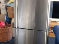 F & P Fridge Freezer