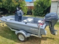 Boat on trailer- smartwave 3500