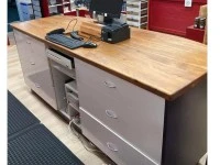 Shop counter