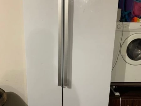 Beko 635 L Double Door Fridge Freezer White