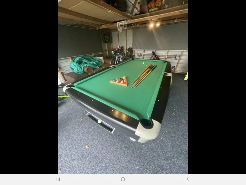9 foot slate pool table