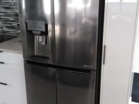 Fridge freezer