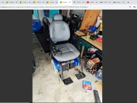 Electric wheelchair
