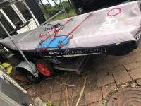 Sailing boat 4m dinghy 33kg