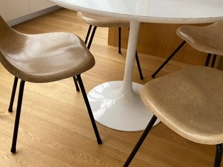 Modernist Table and chairs, Chairs x4