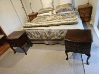 1 bedsize tables, 1 bedside table