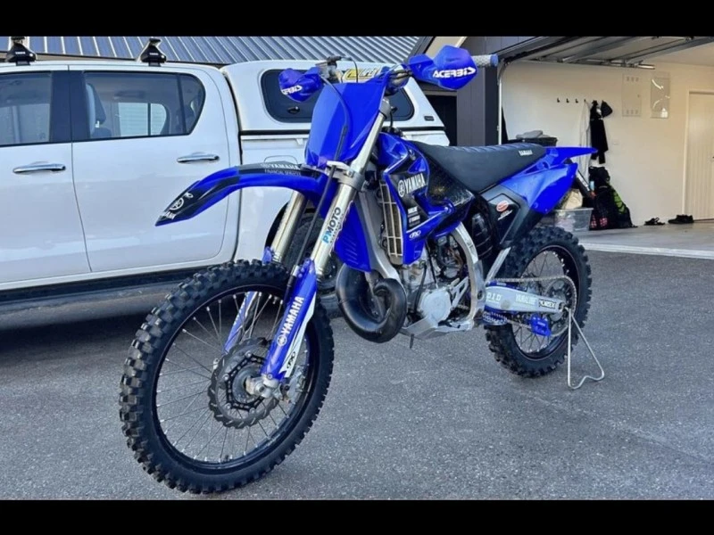 Motorcycle Yamaha YZ 250