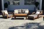 Outdoor lounge setting